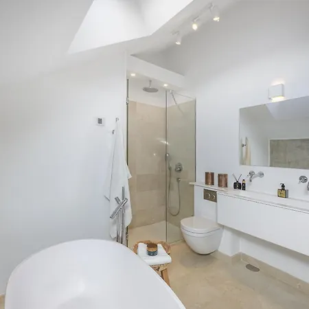 Διαμέρισμα Apto Panoramico Con Vistas, Piscina & Gym *